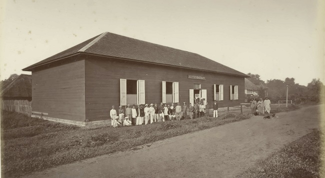 Hüttenbach in Medan in 1880s / KITLV Album Or. 27.377